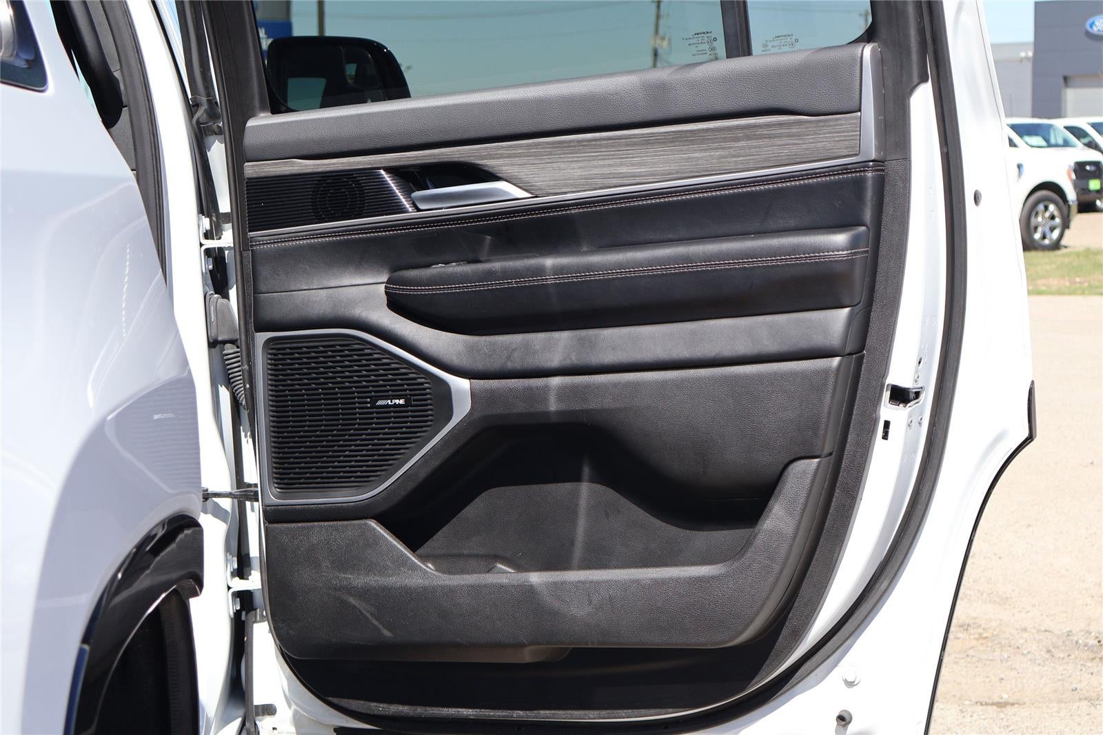 2024 Jeep Wagoneer Series II