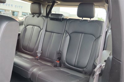 2023 Jeep Wagoneer Base