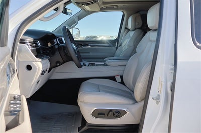 2022 Jeep Wagoneer Series III