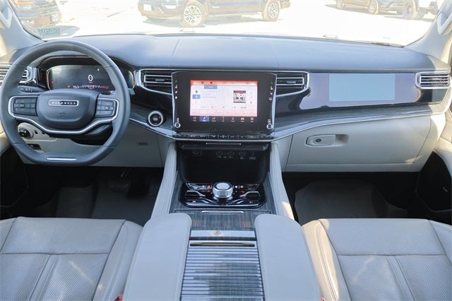 2022 Jeep Wagoneer Series III