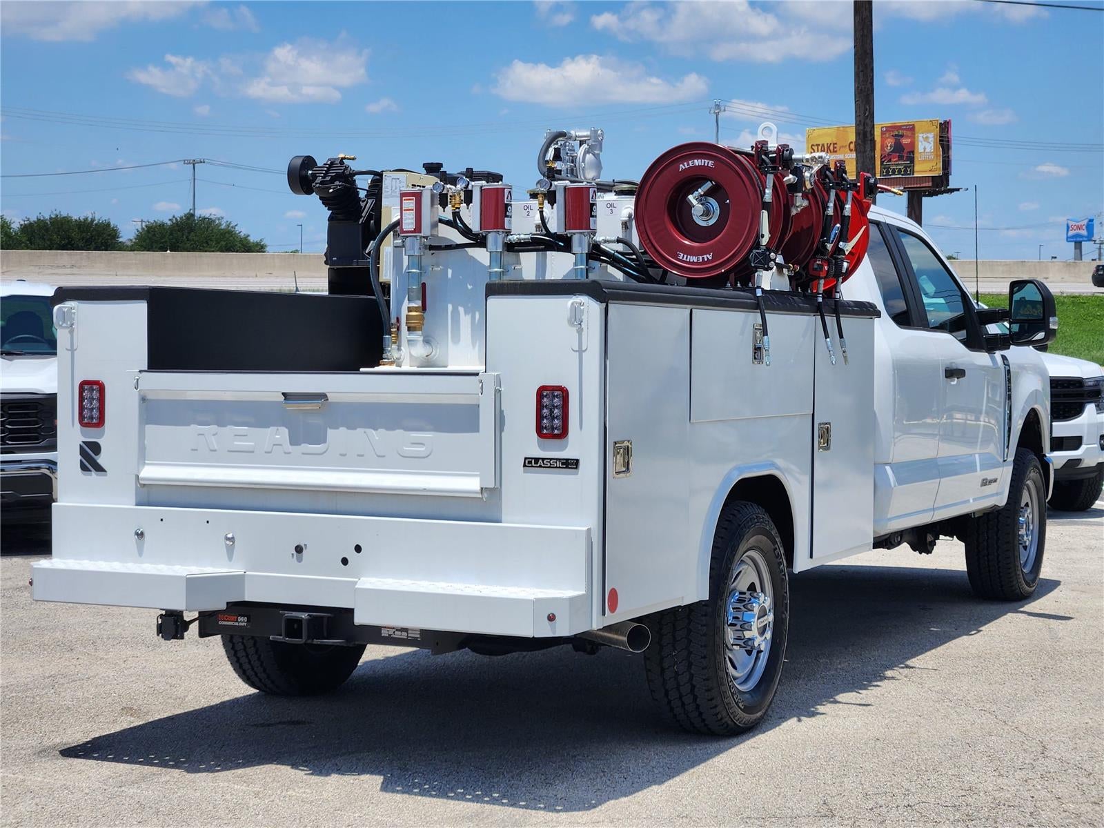 2025 Ford Super Duty F-350 XL