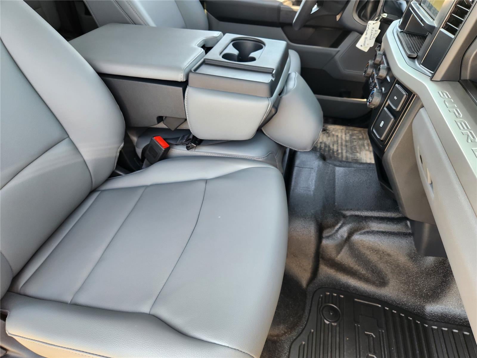 2025 Ford Super Duty F-350 XL