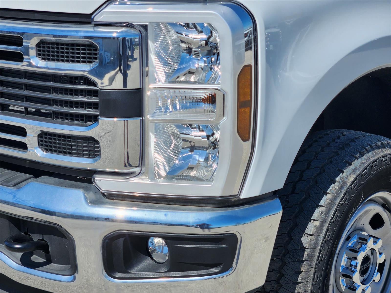 2025 Ford Super Duty F-350 XL