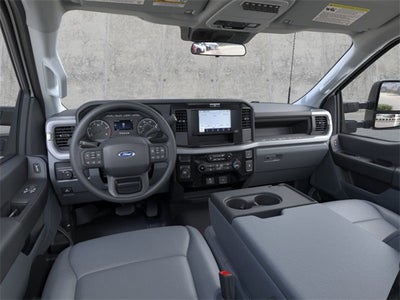 2025 Ford Super Duty F-600 XL 169 WB