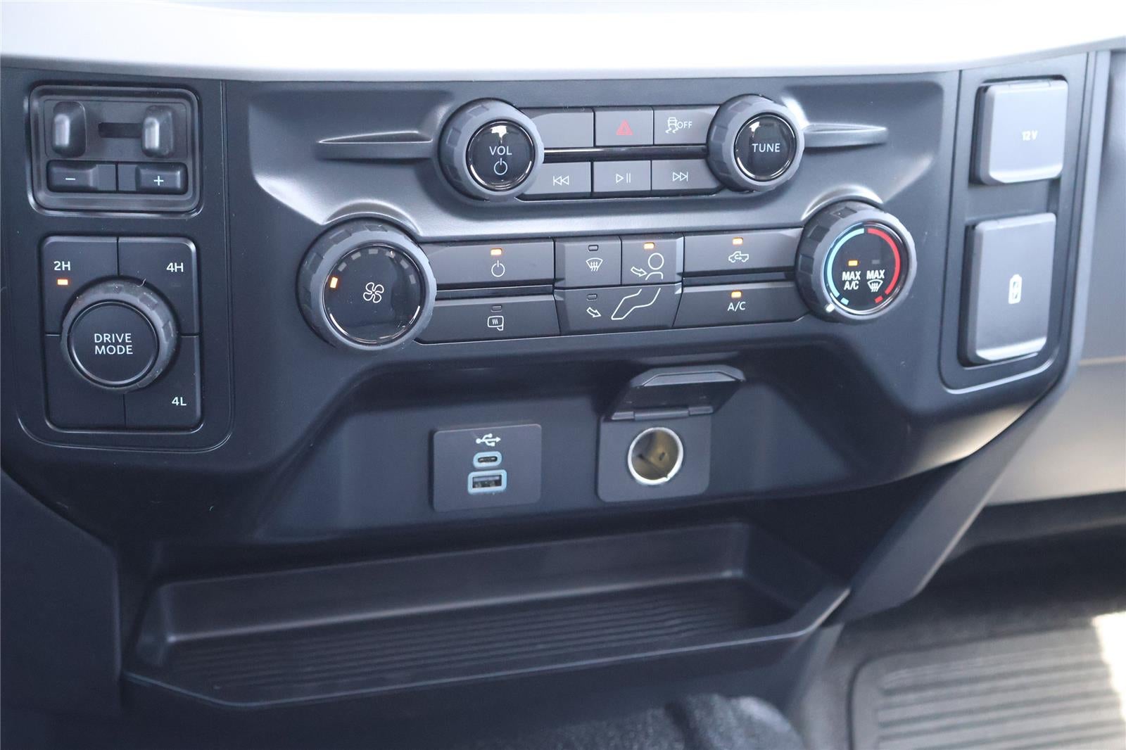 2026 Ford Super Duty F-350 XL