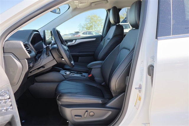 2025 Ford Escape Base