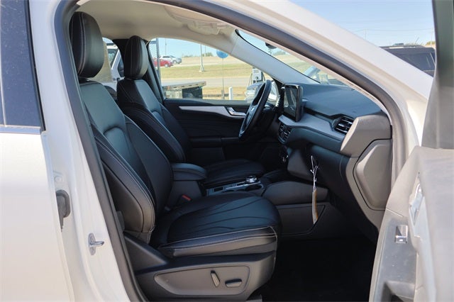 2025 Ford Escape Base