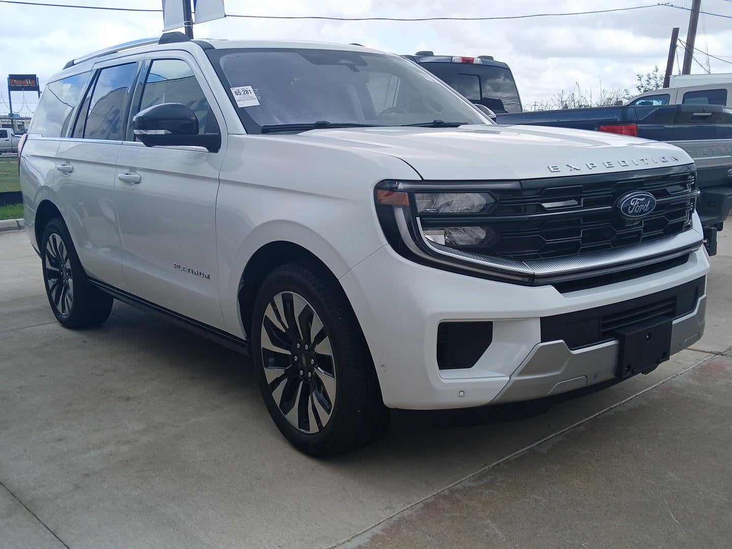 2025 Ford Expedition Platinum