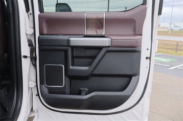 2017 Ford Super Duty F-250 Platinum