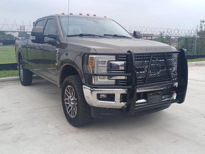 2017 Ford Super Duty F-250 Lariat