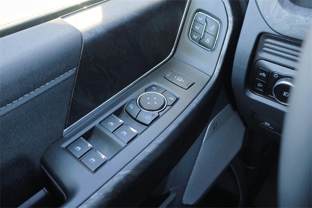 2025 Ford Super Duty F-250 Lariat