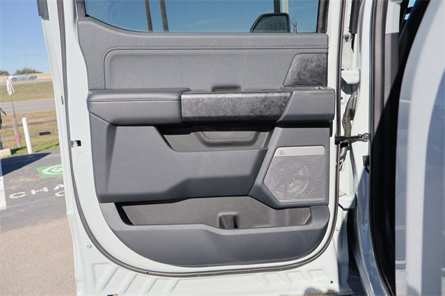 2025 Ford Super Duty F-250 Lariat