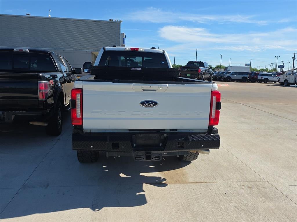 2023 Ford Super Duty F-350 LARIAT