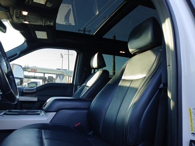 2022 Ford Super Duty F-350 Lariat