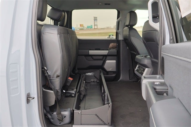 2026 Ford Super Duty F-450 Lariat DRW