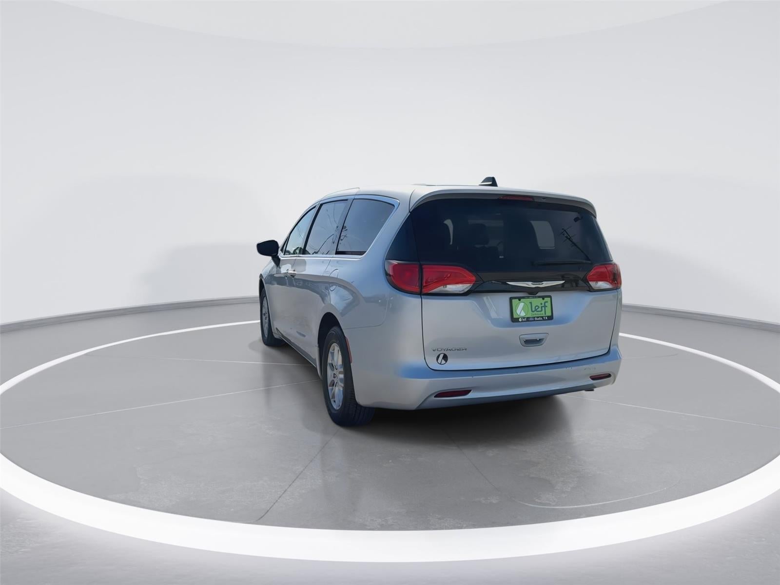 2024 Chrysler Voyager LX