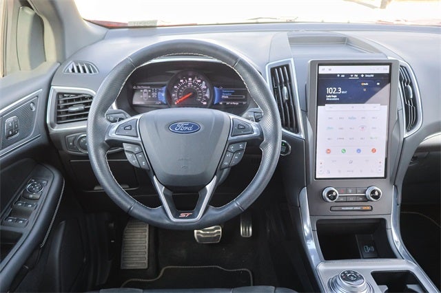2021 Ford Edge ST
