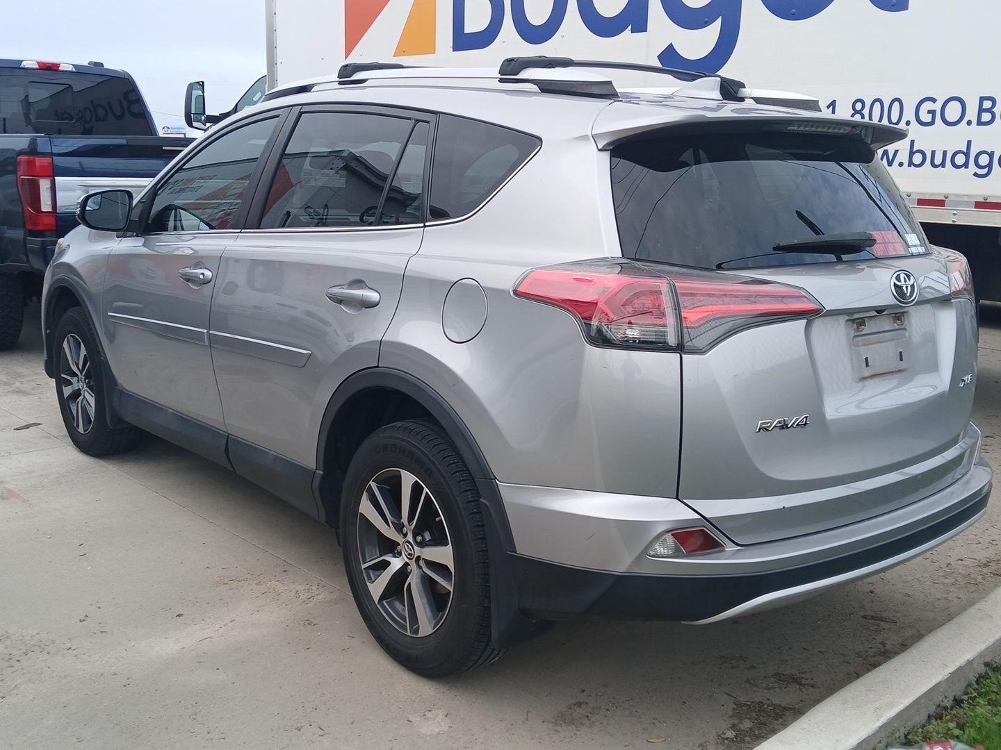 2016 Toyota RAV4 XLE