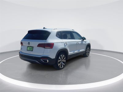 2024 Volkswagen Taos SE