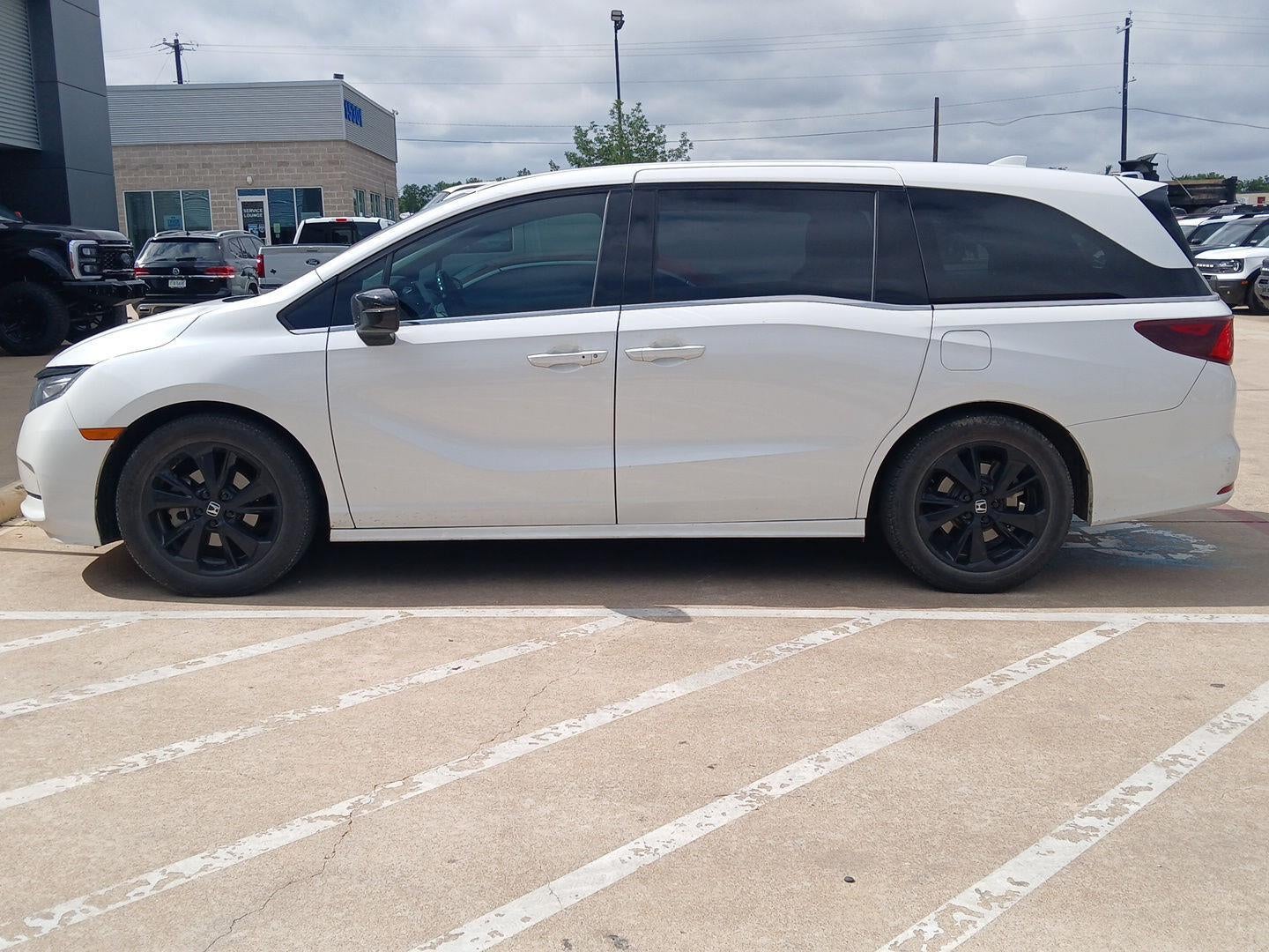 2023 Honda Odyssey Sport