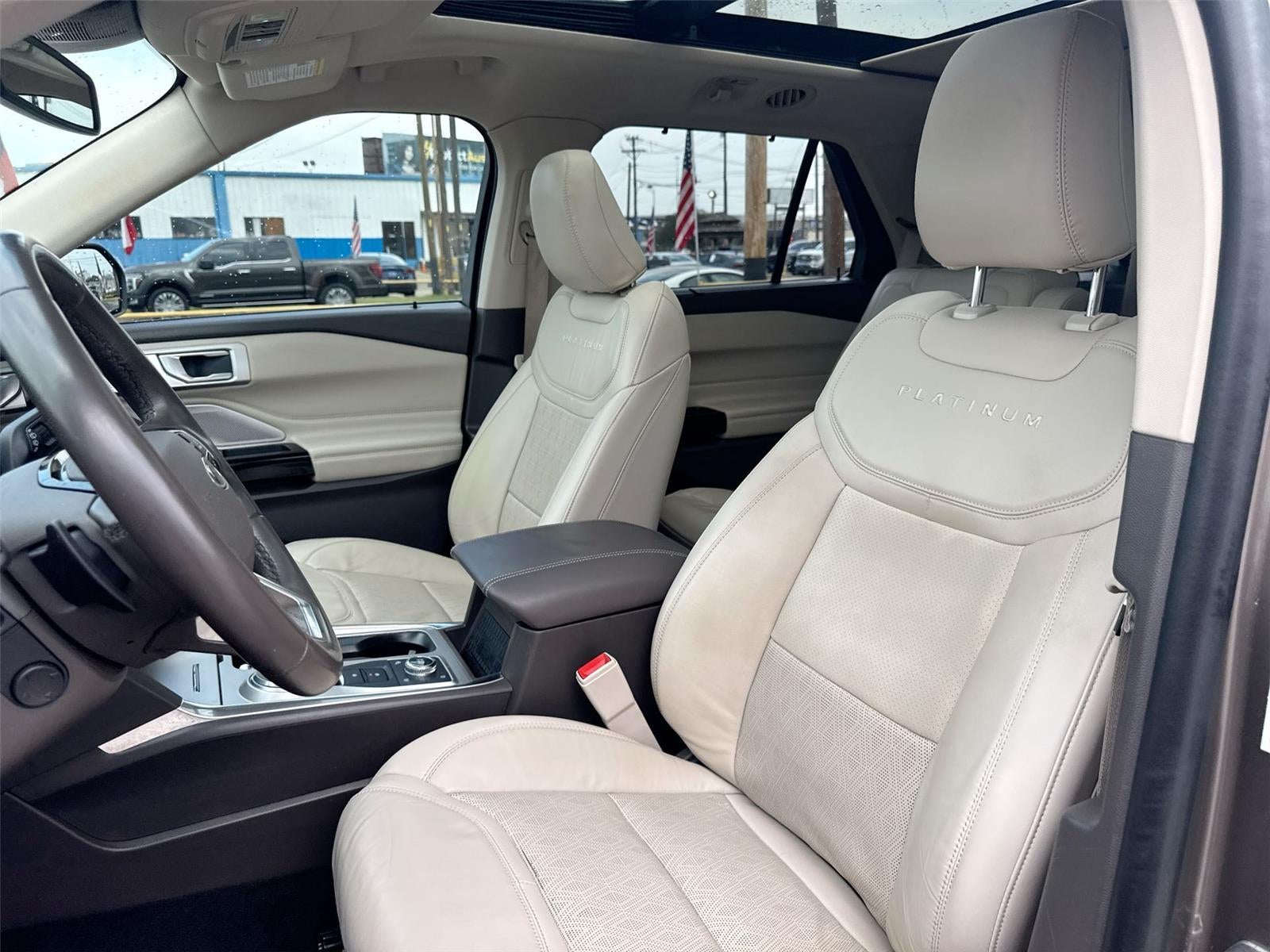 2021 Ford Explorer Platinum