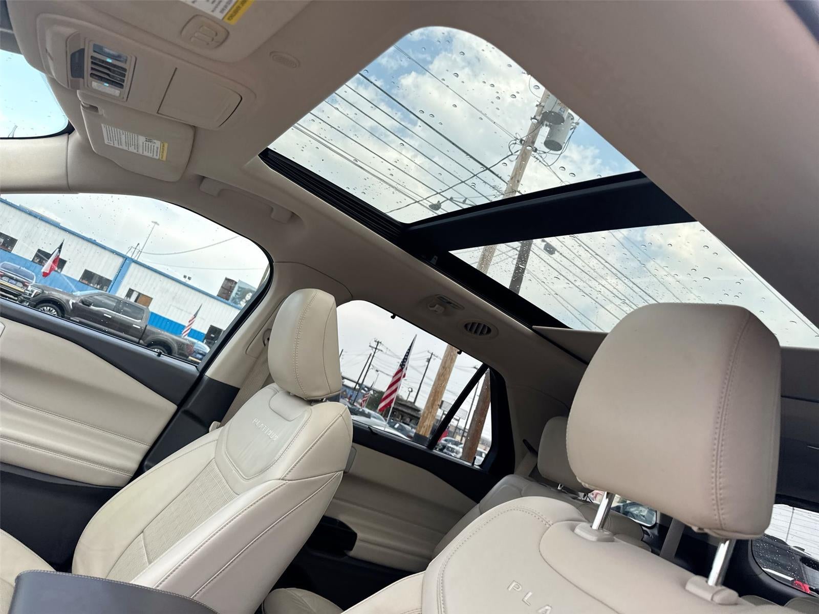 2021 Ford Explorer Platinum