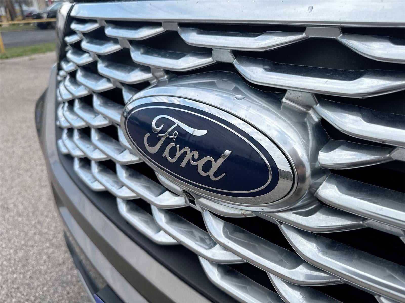 2021 Ford Explorer Platinum