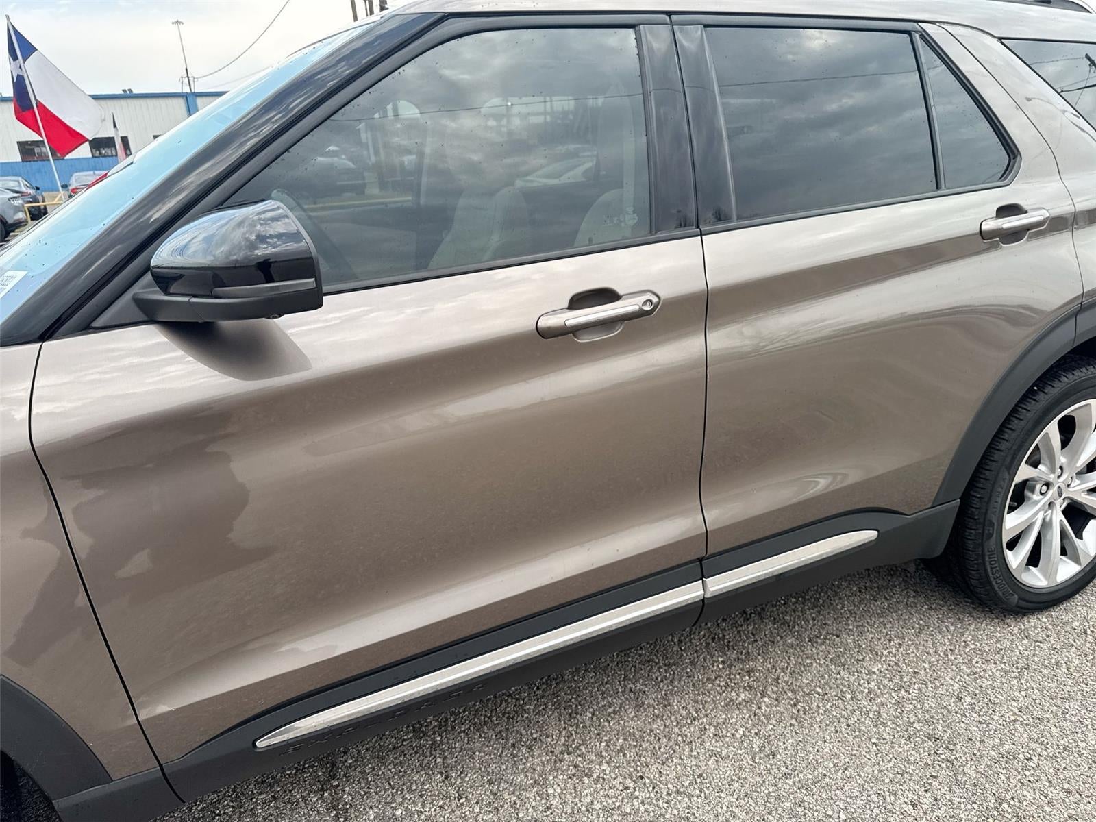 2021 Ford Explorer Platinum