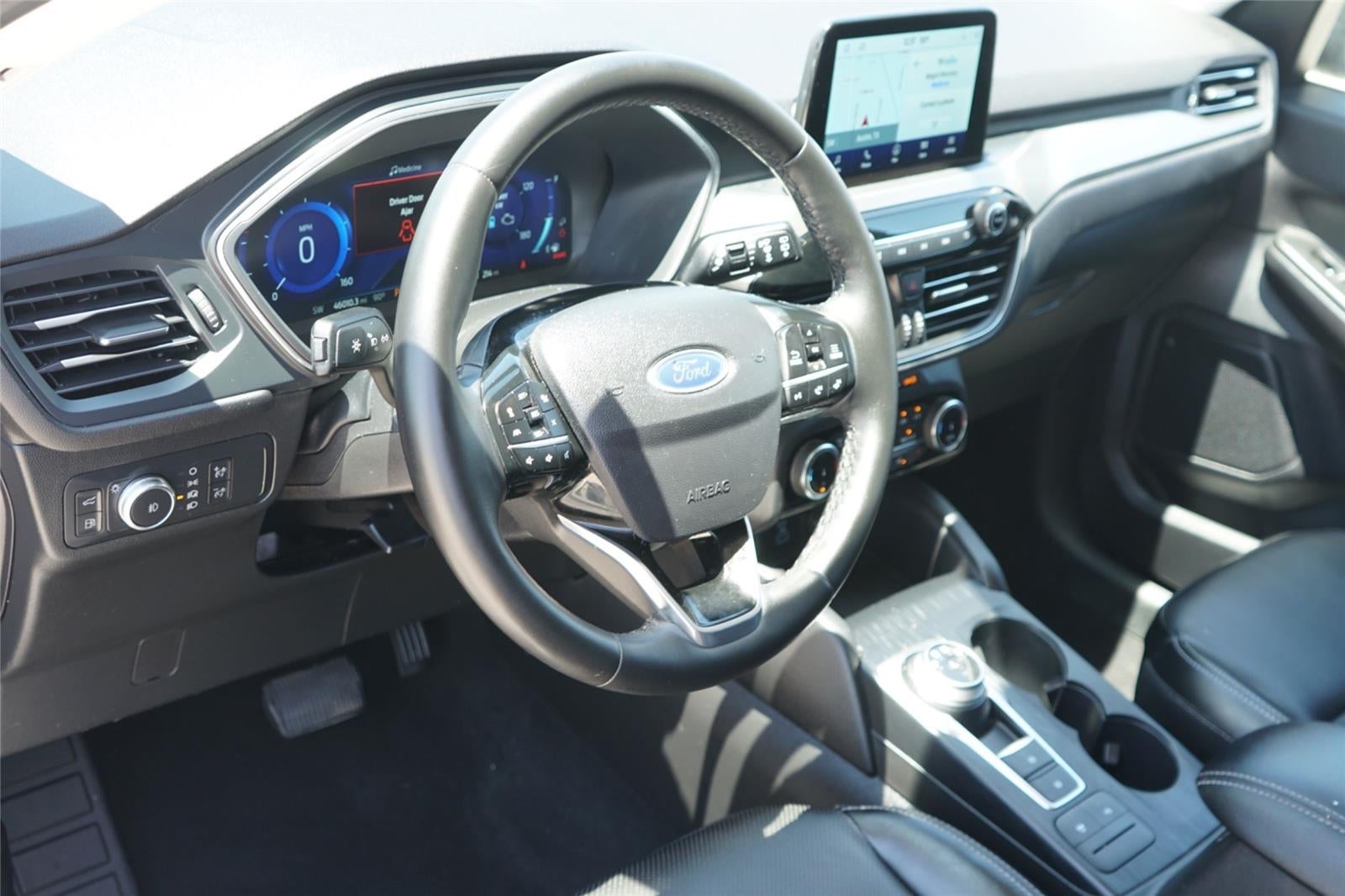 2022 Ford Escape Hybrid Titanium