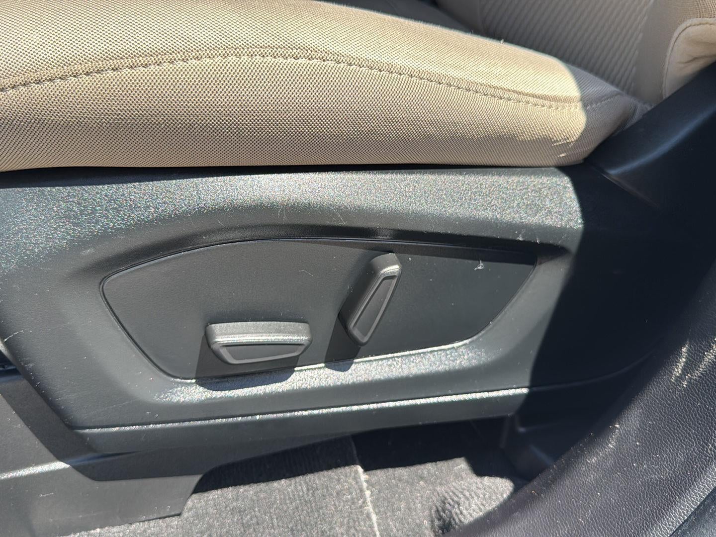 2022 Ford Explorer Base