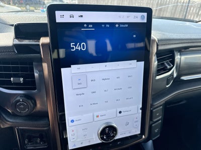 2023 Ford F-150 Lightning Lariat