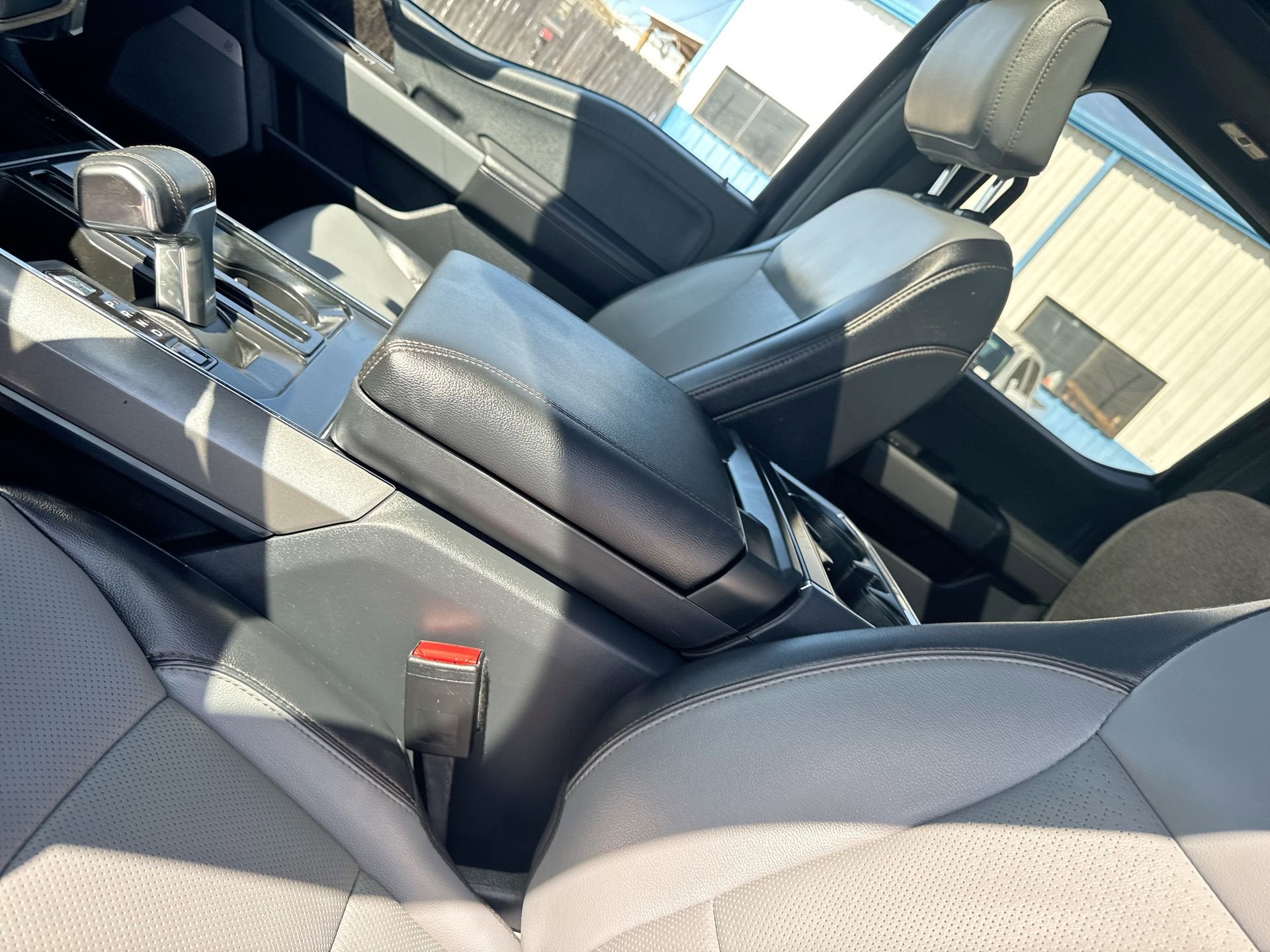 2023 Ford F-150 Lightning Lariat