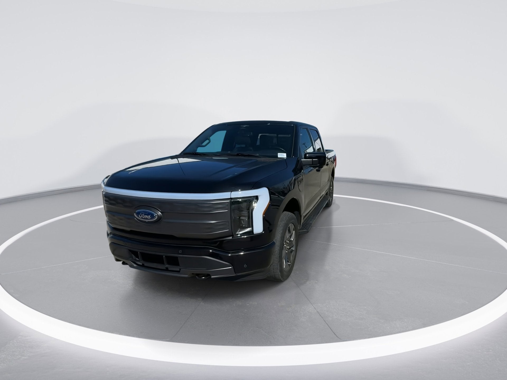 2023 Ford F-150 Lightning Lariat