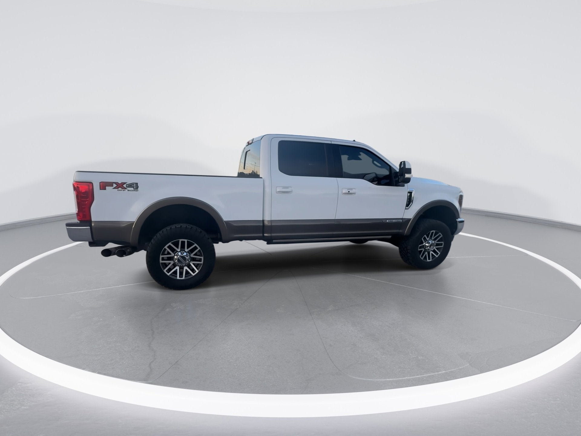 2019 Ford Super Duty F-250 Lariat