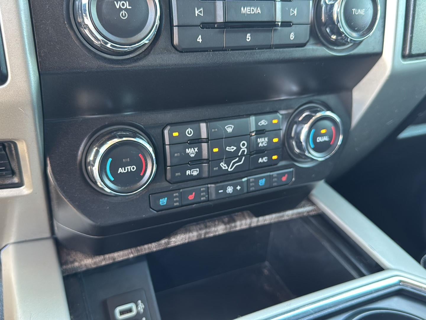 2019 Ford Super Duty F-250 Lariat