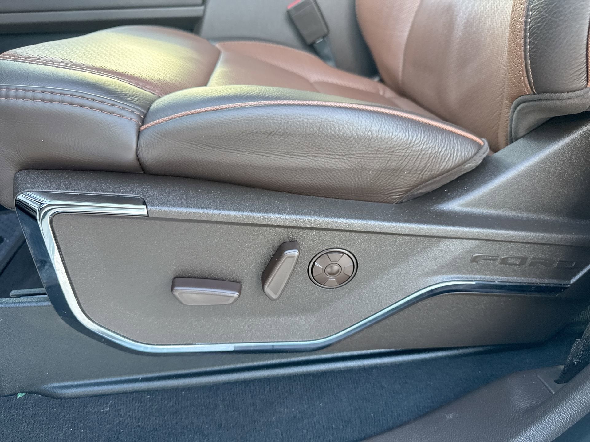 2025 Ford Super Duty F-350 King Ranch