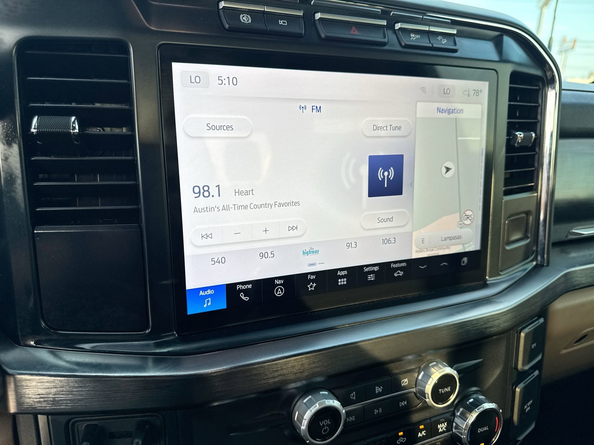 2024 Ford Super Duty F-350 Lariat