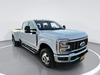 2024 Ford Super Duty F-350 Lariat