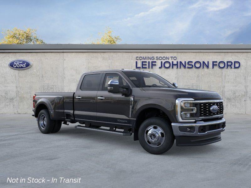 2026 Ford Super Duty F-350 Lariat