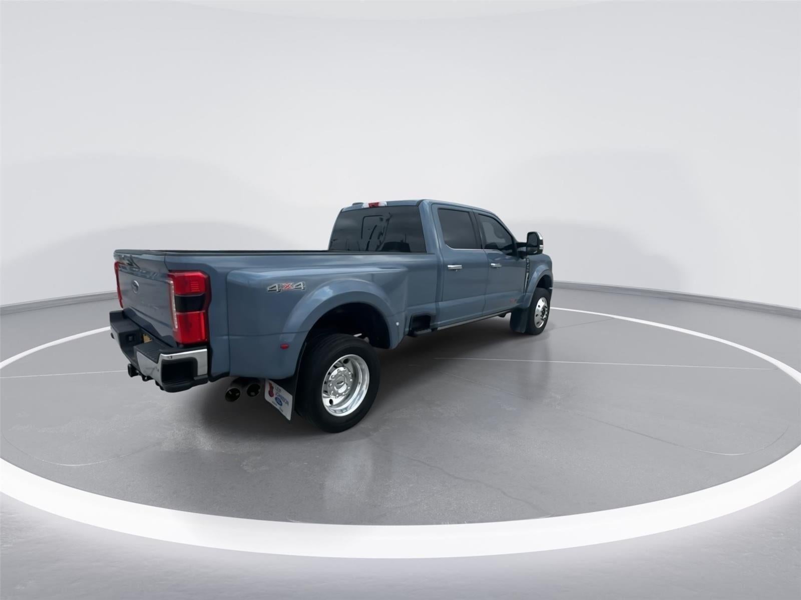 2023 Ford Super Duty F-450 Lariat