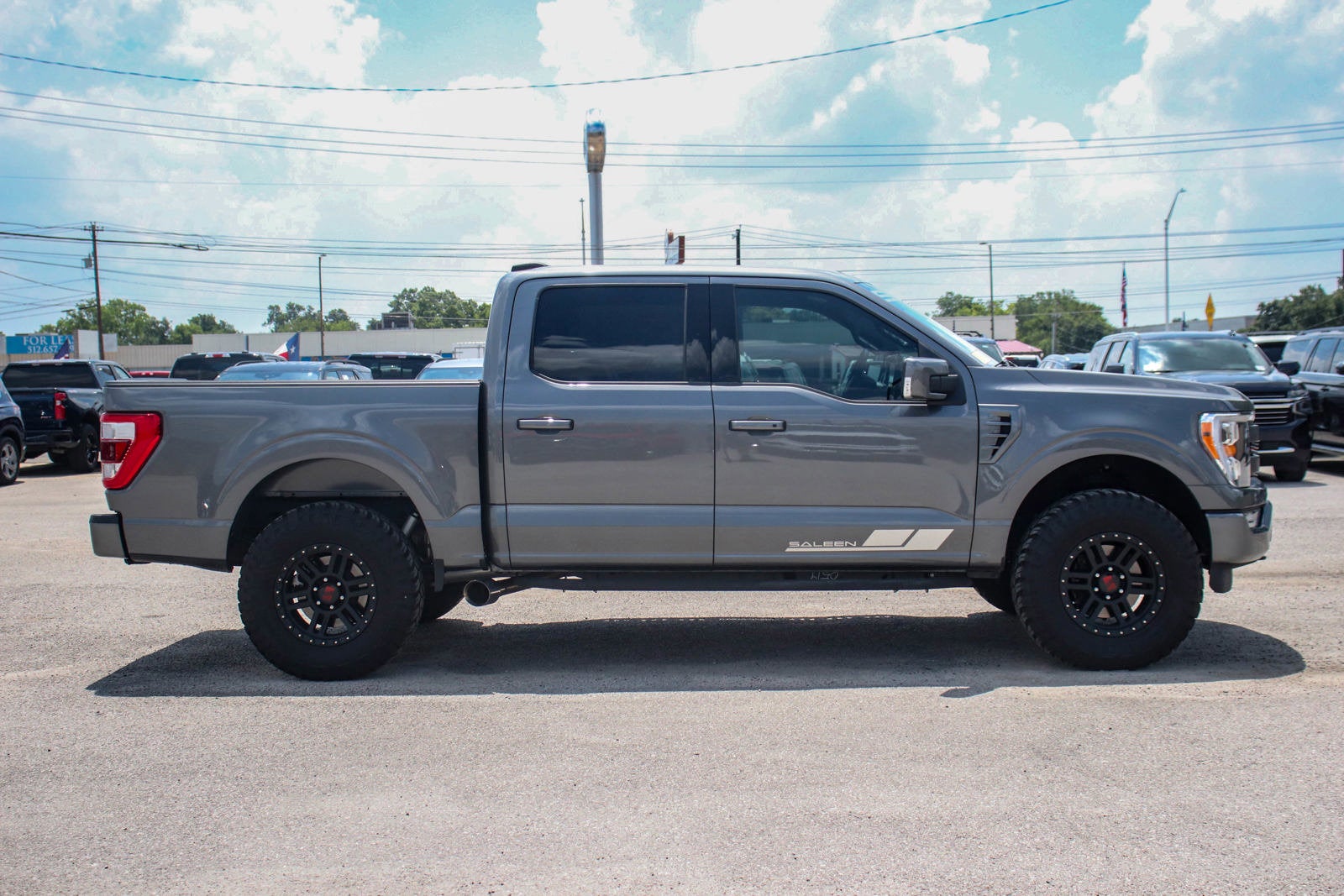 2022 Ford F-150 Saleen Yellow Label