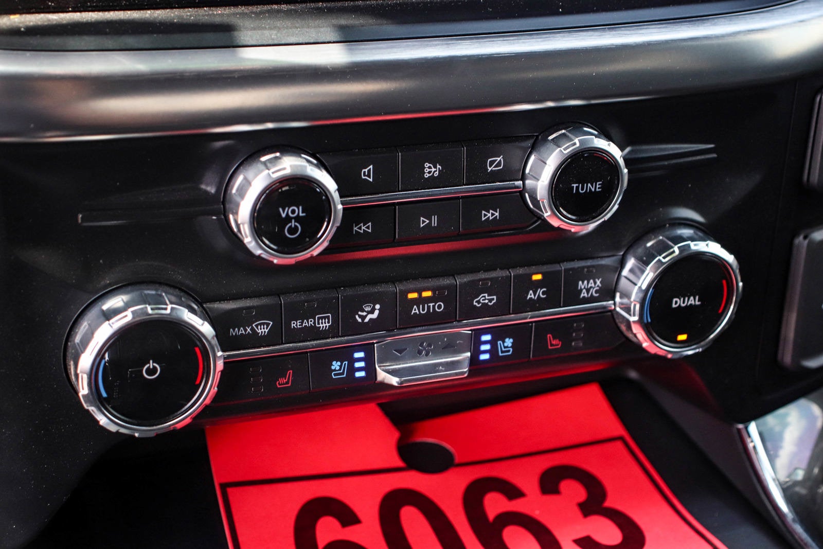 2022 Ford F-150 Saleen Yellow Label