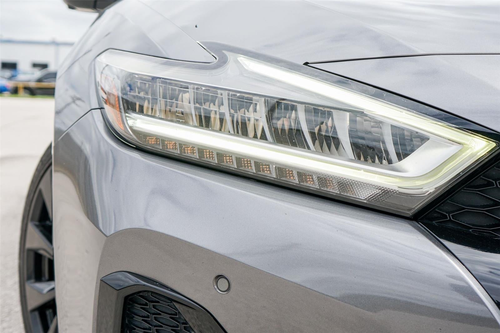 2019 Nissan Maxima SR