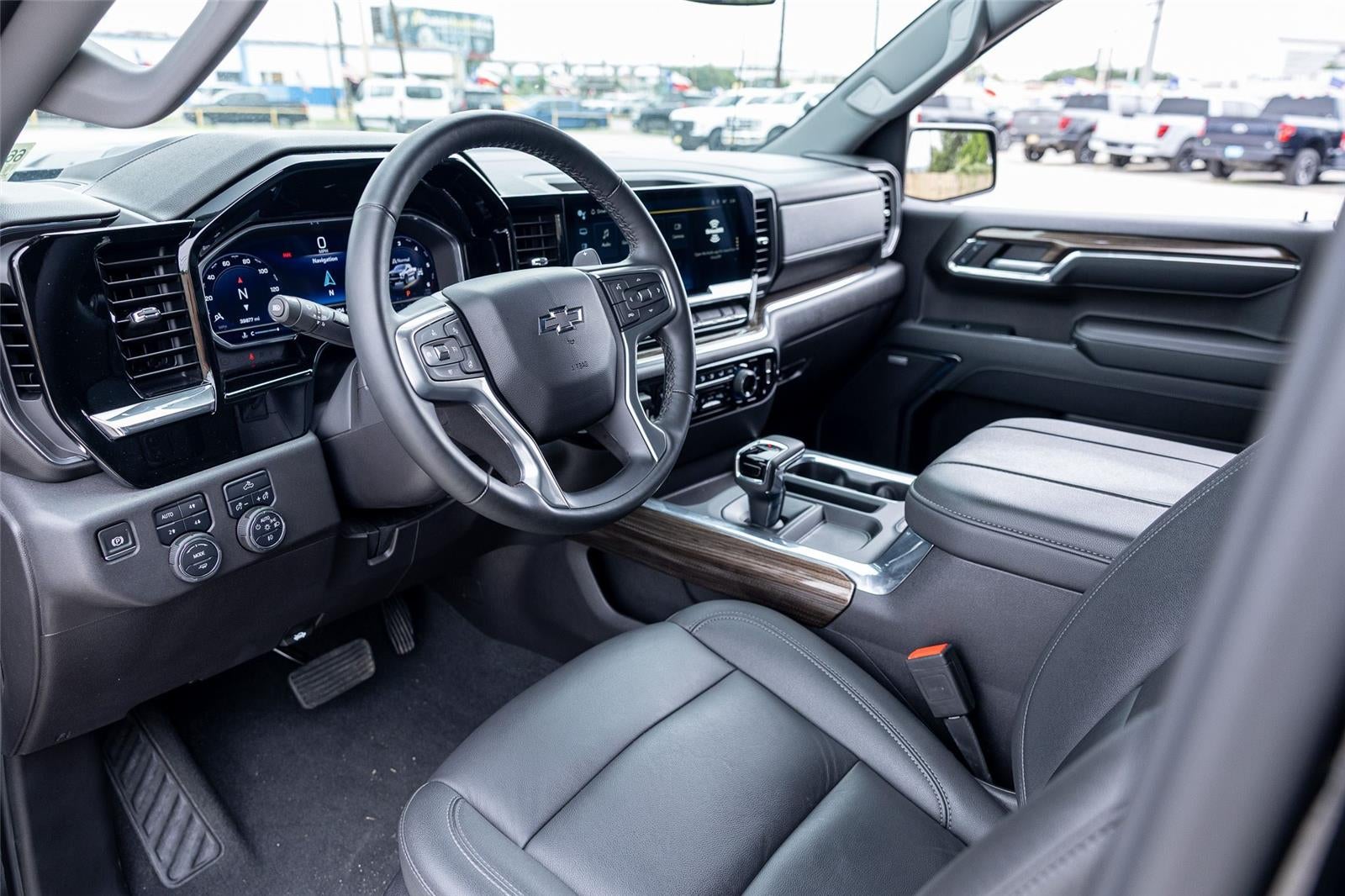 2024 Chevrolet Silverado 1500 LT Trail Boss