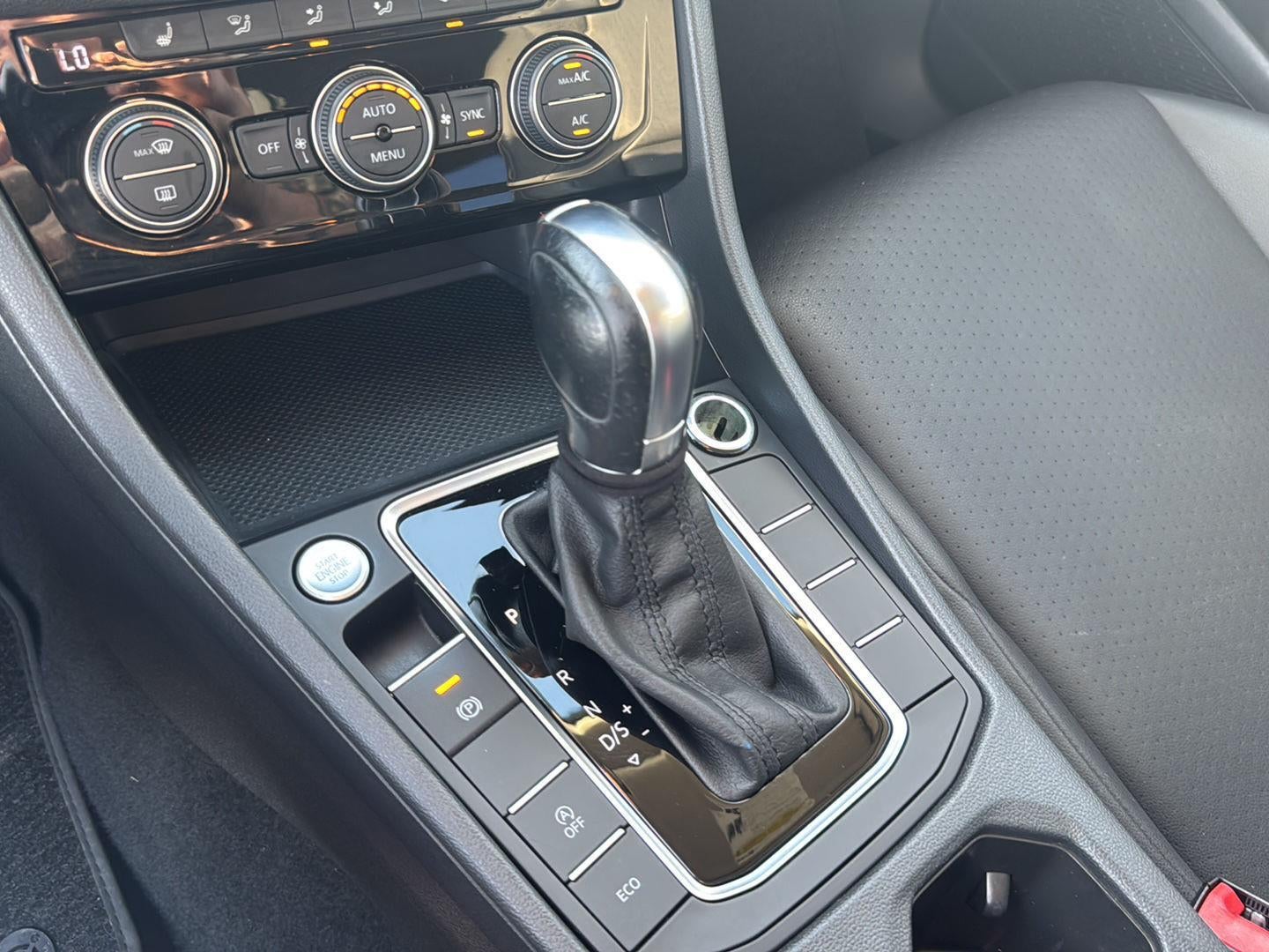 2019 Volkswagen Jetta SE