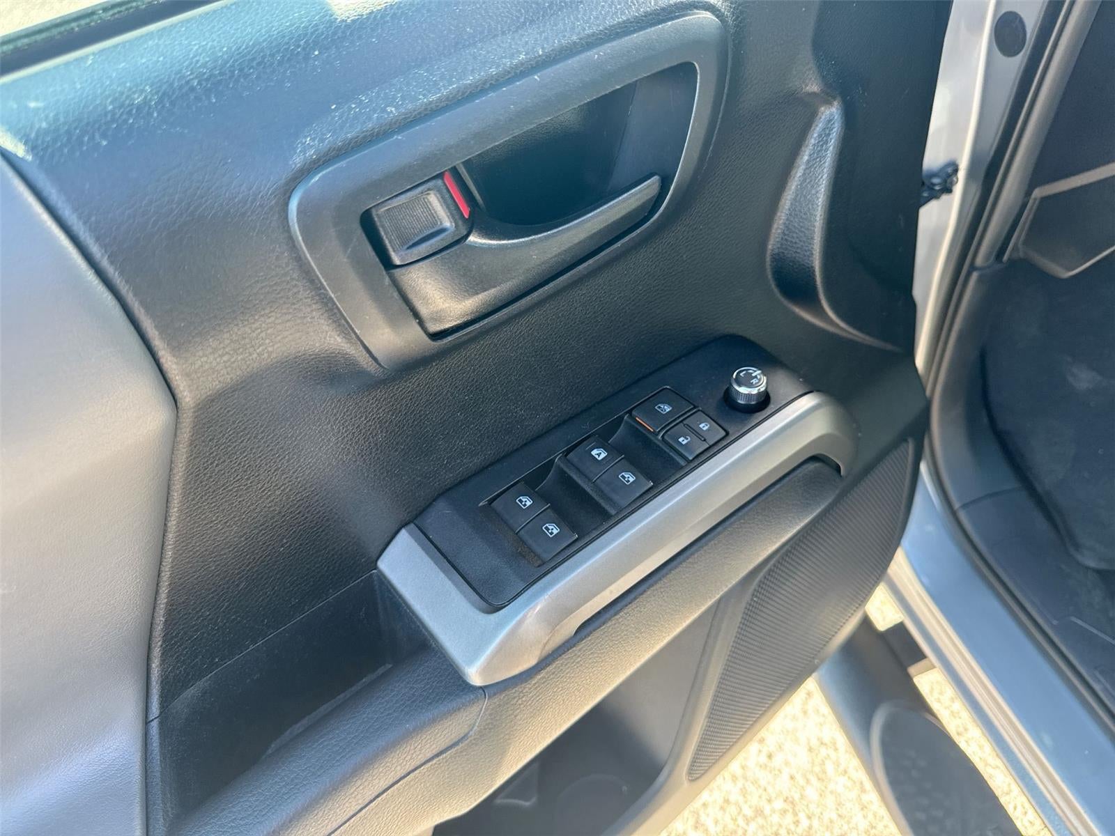 2016 Toyota Tacoma SR5 V6