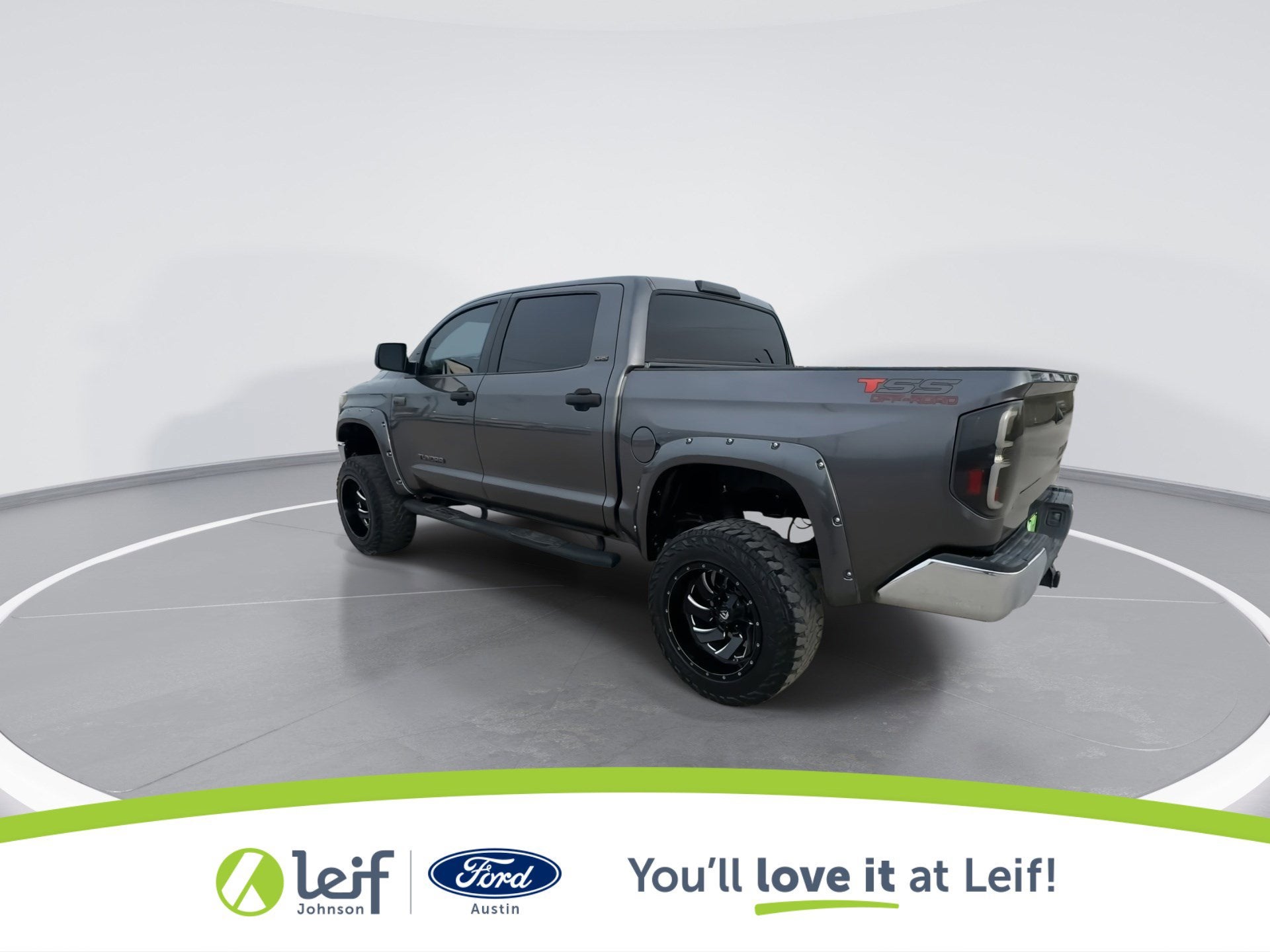 2015 Toyota Tundra SR5