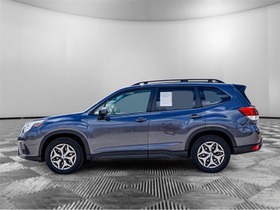 2024 Subaru Forester Premium