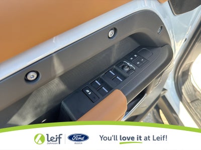 2023 Land Rover Defender 110 V8