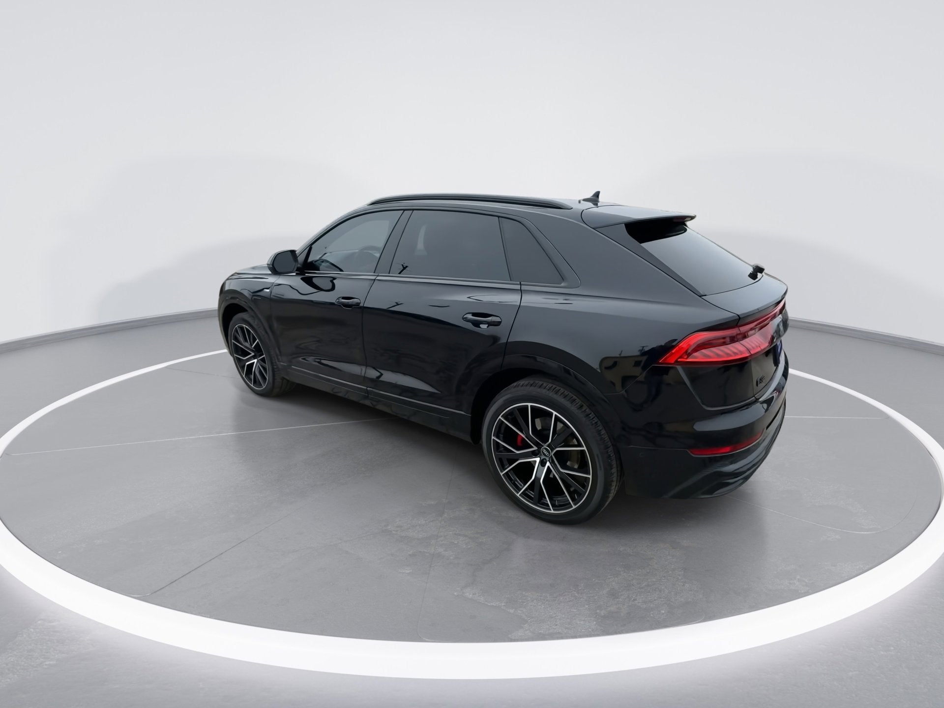 2021 Audi Q8 55 Prestige